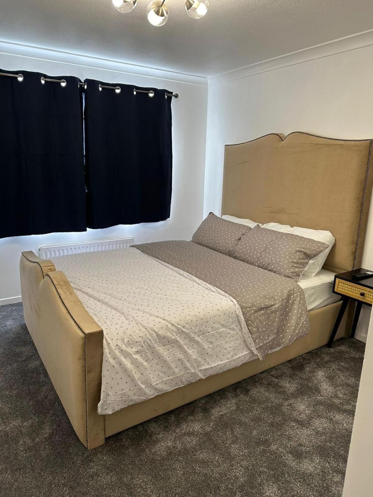 Lovely Two Bedroom Flat Thamesmead (Greater London) Exterior foto